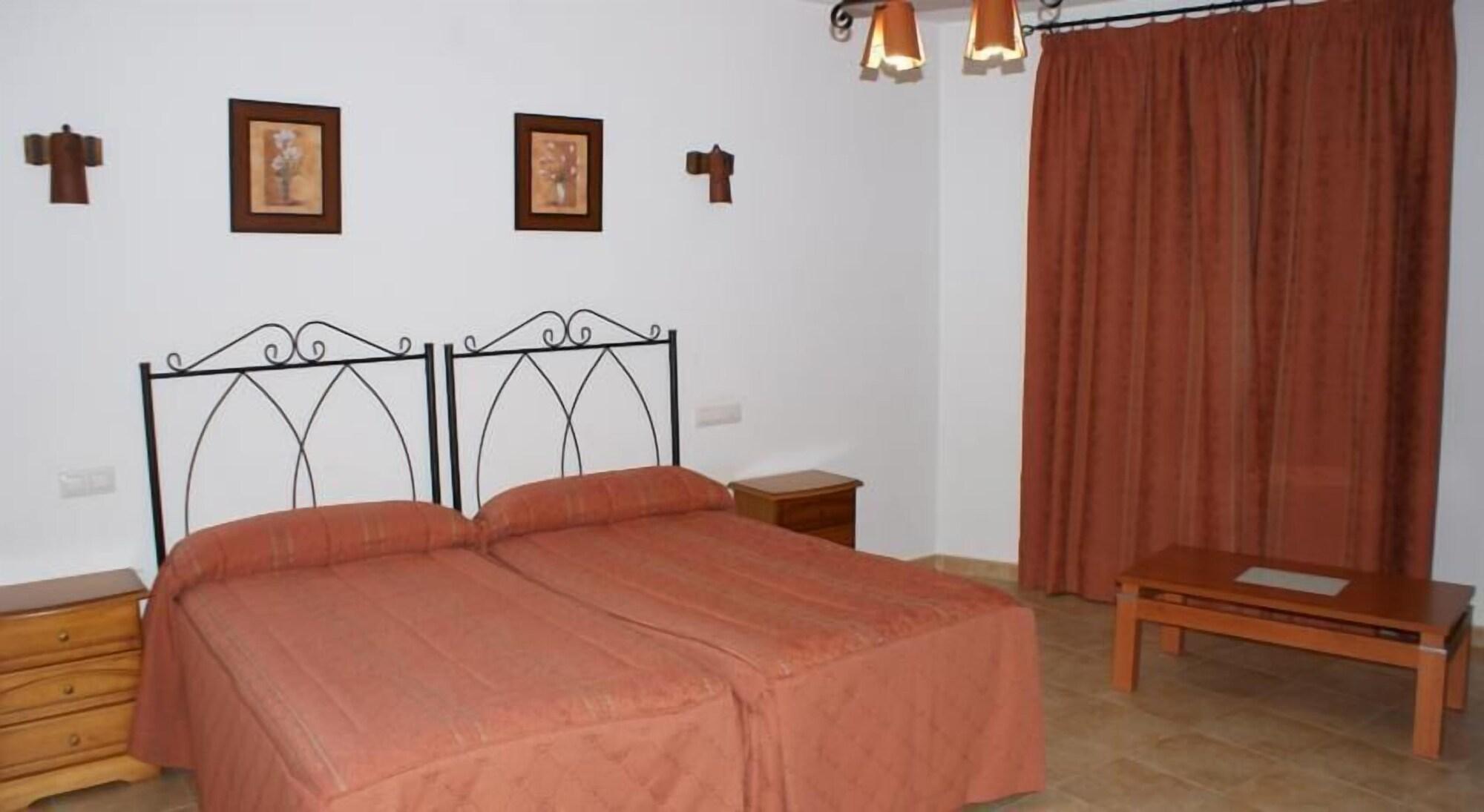 Hotel Juan Francisco Guejar-Sierra Bagian luar foto