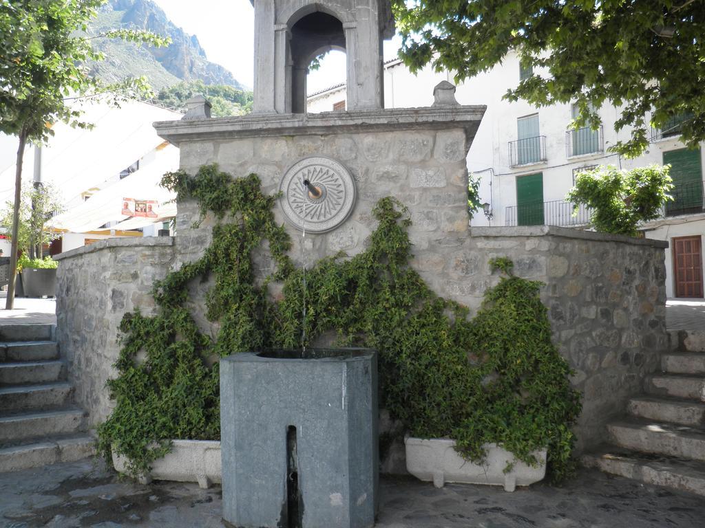 Hotel Juan Francisco Guejar-Sierra Bagian luar foto