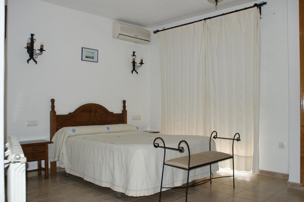 Hotel Juan Francisco Guejar-Sierra Bagian luar foto