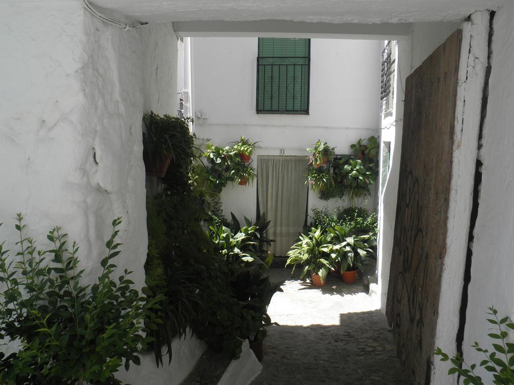Hotel Juan Francisco Guejar-Sierra Bagian luar foto