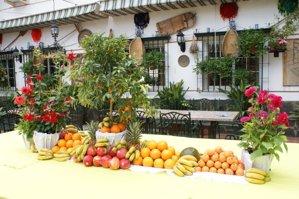 Hotel Juan Francisco Guejar-Sierra Bagian luar foto