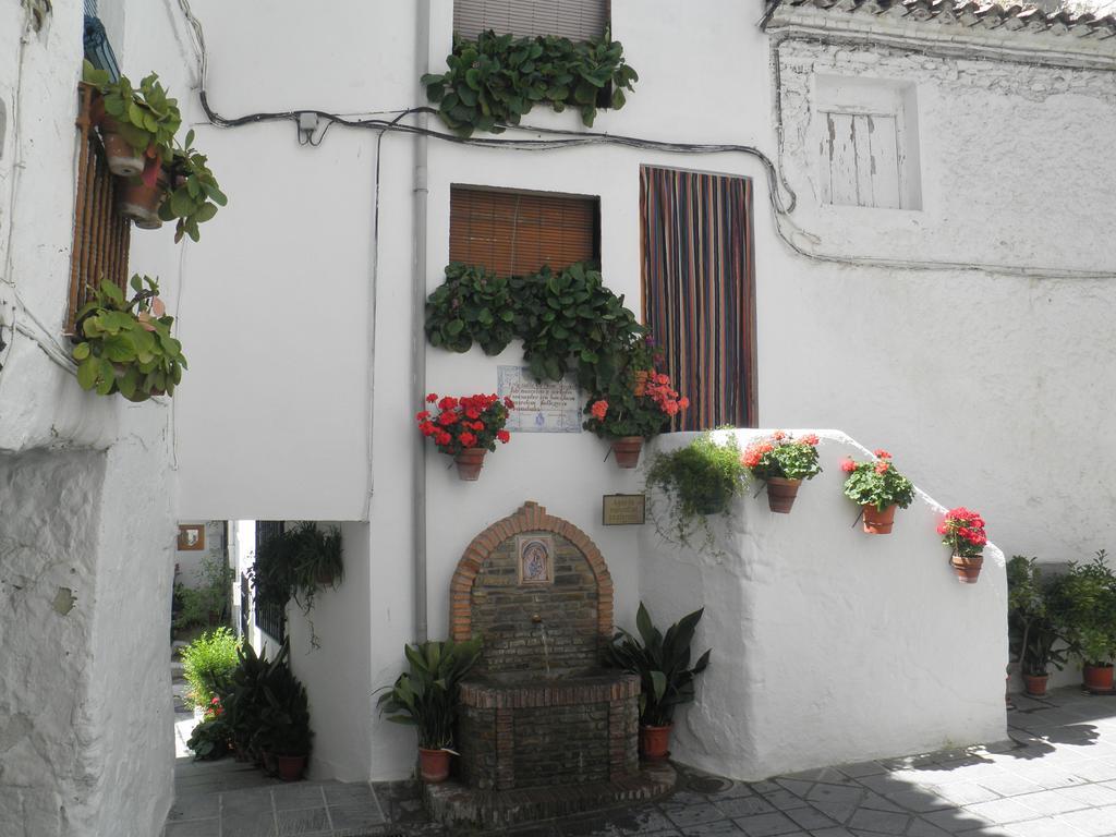 Hotel Juan Francisco Guejar-Sierra Bagian luar foto