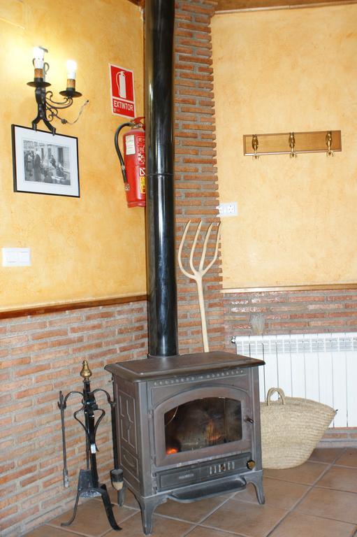 Hotel Juan Francisco Guejar-Sierra Bagian luar foto